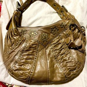 Isabella Fiore Golden tassel bag